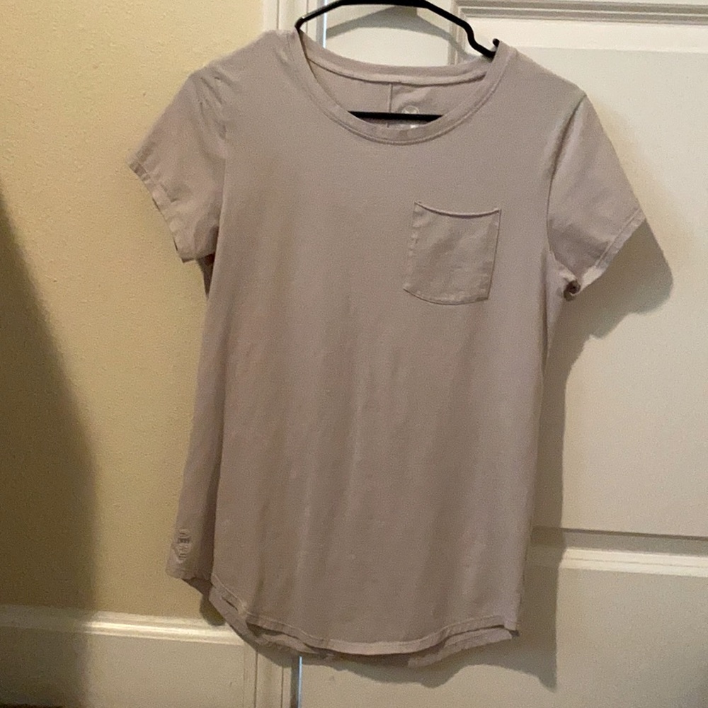 Alpha Forward pocket scoop T